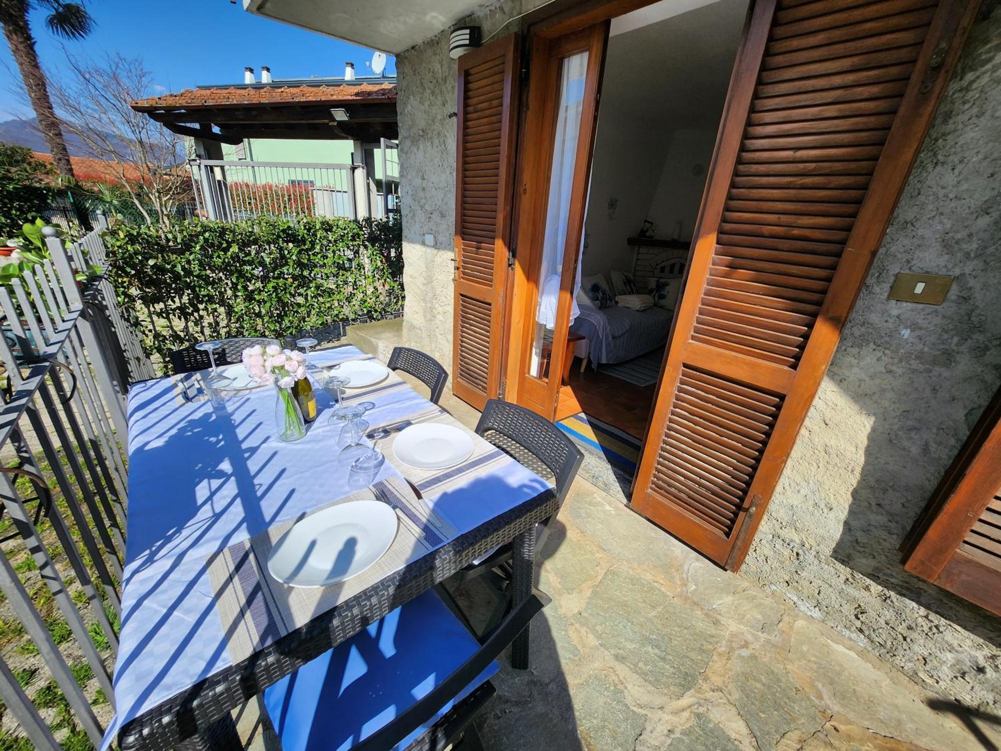 Laura'S Cottage With Lake View, Detached, 5 Kilometers From Varenna Льерна Экстерьер фото